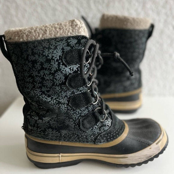 womens Sorel Snowflake Black Waterproof Snow Boots NL1715-011 Size 6 - Picture 4 of 7